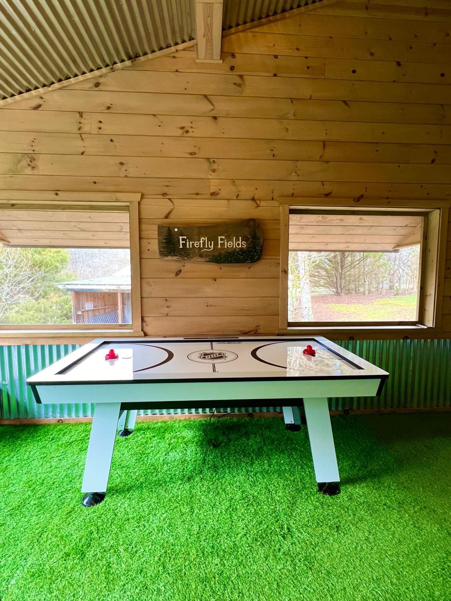 Firefly Fields 2-Acres With Guest House, Game Room, Mountain & River Views Sevierville Exterior foto