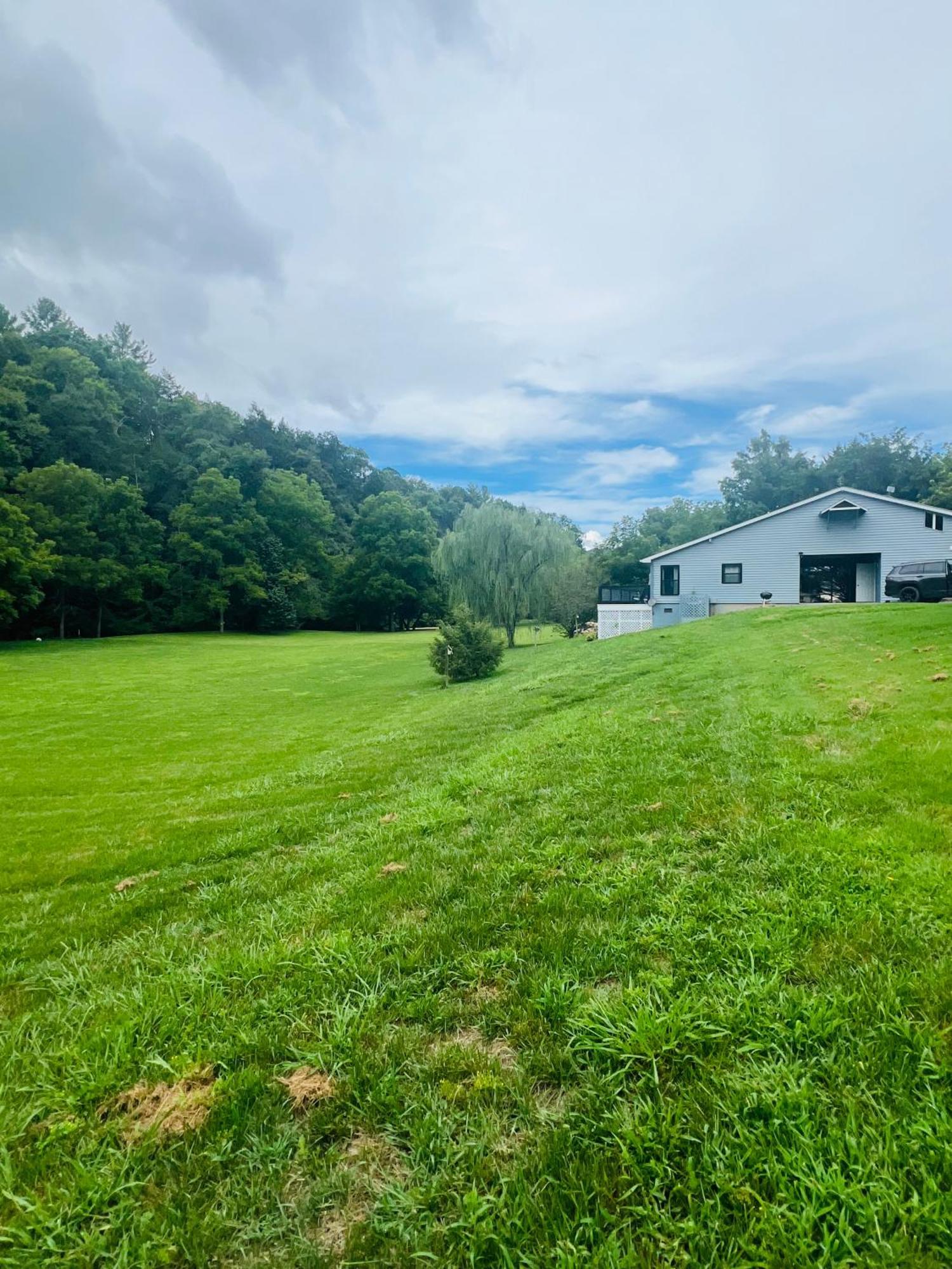 Firefly Fields 2-Acres With Guest House, Game Room, Mountain & River Views Sevierville Exterior foto