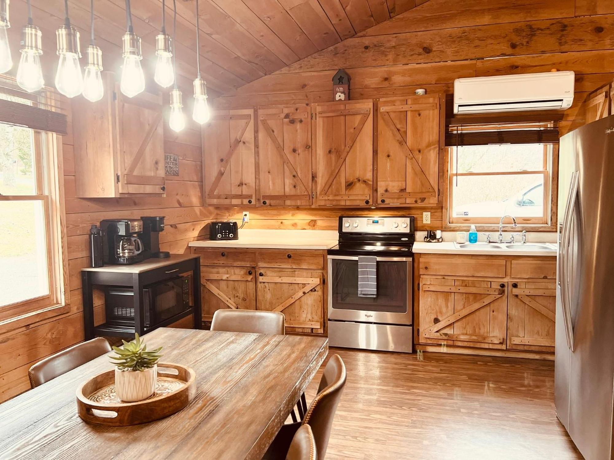 Firefly Fields 2-Acres With Guest House, Game Room, Mountain & River Views Sevierville Exterior foto